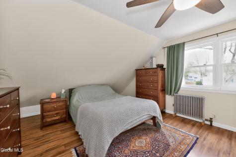 1528 Myron Street Niskayuna NY 12309