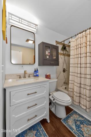 1528 Myron Street Niskayuna NY 12309