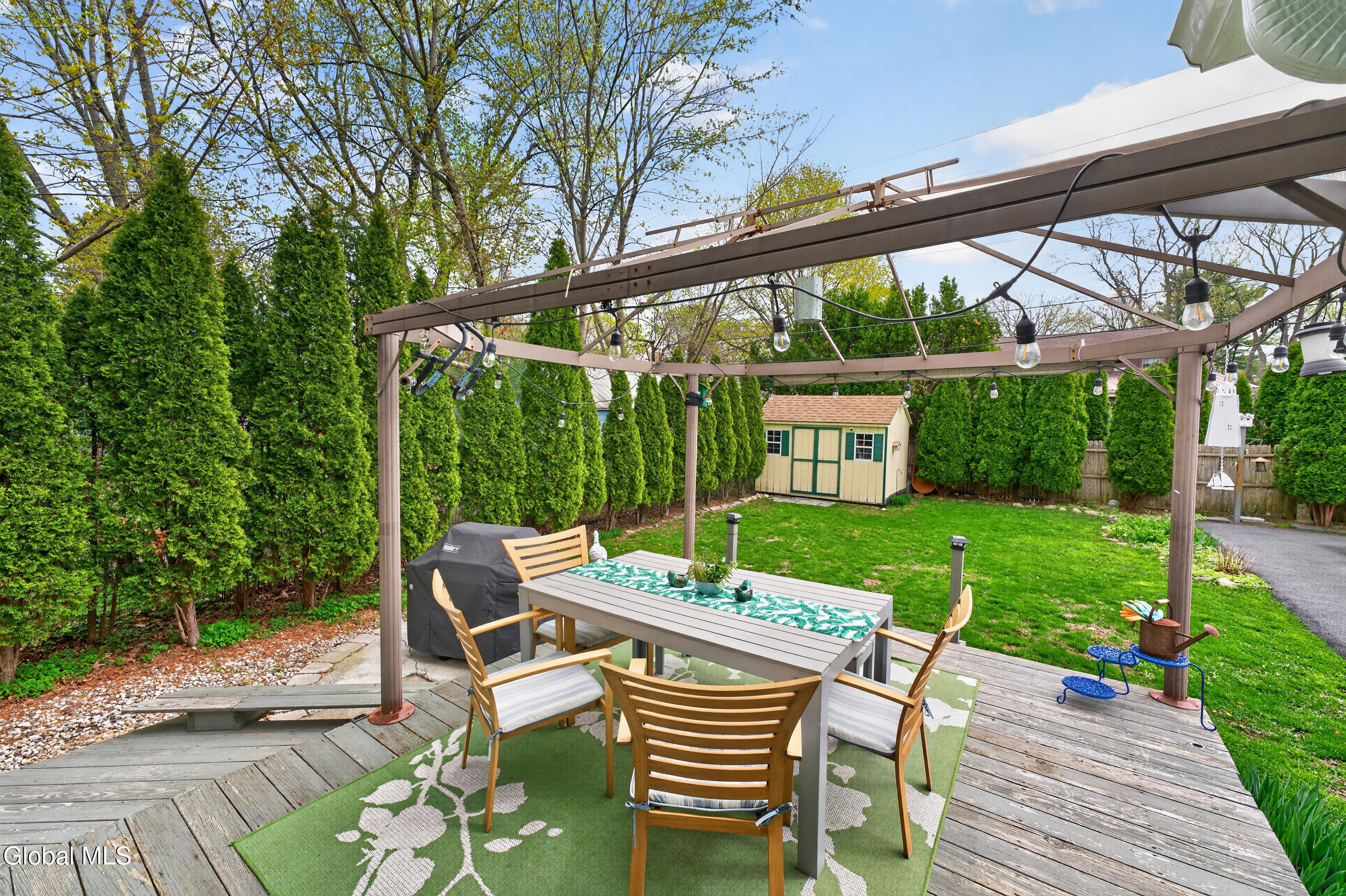 1528 Myron Street Niskayuna NY 12309