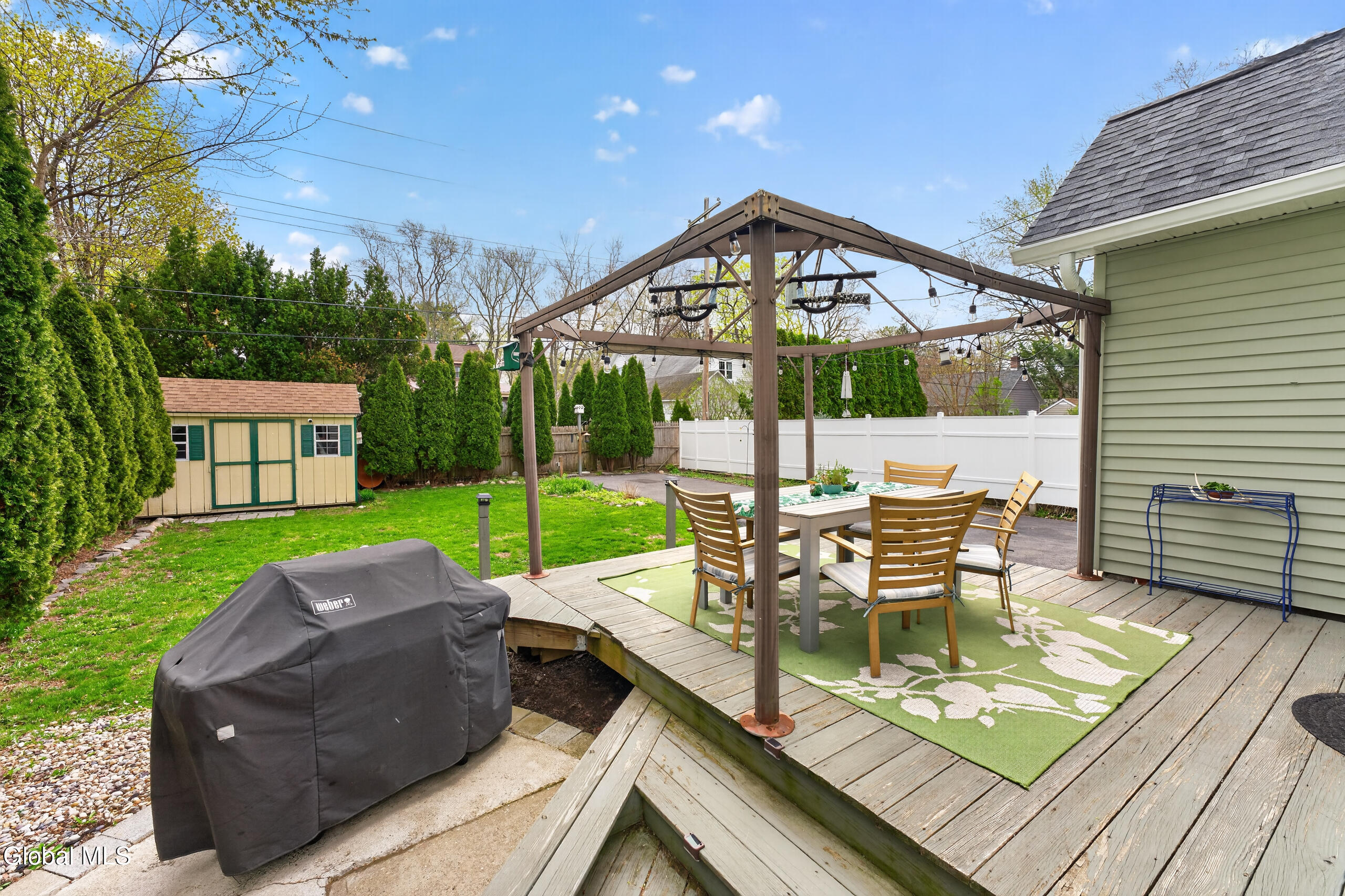 1528 Myron Street Niskayuna NY 12309