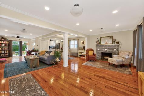 1528 Myron Street Niskayuna NY 12309