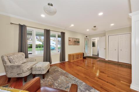 1528 Myron Street Niskayuna NY 12309