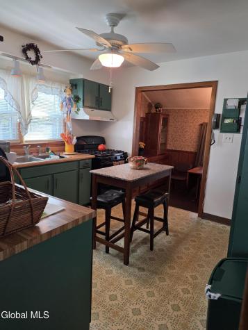 523 Elliott Street Glenville NY 12302