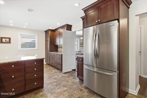 792 Cortland Street Albany NY 12203