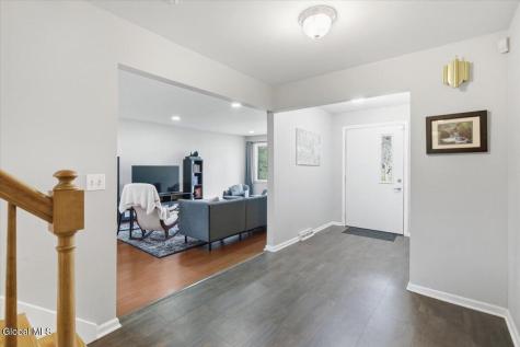 792 Cortland Street Albany NY 12203