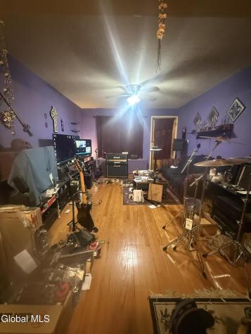 1741 Avenue H Schenectady NY 12304