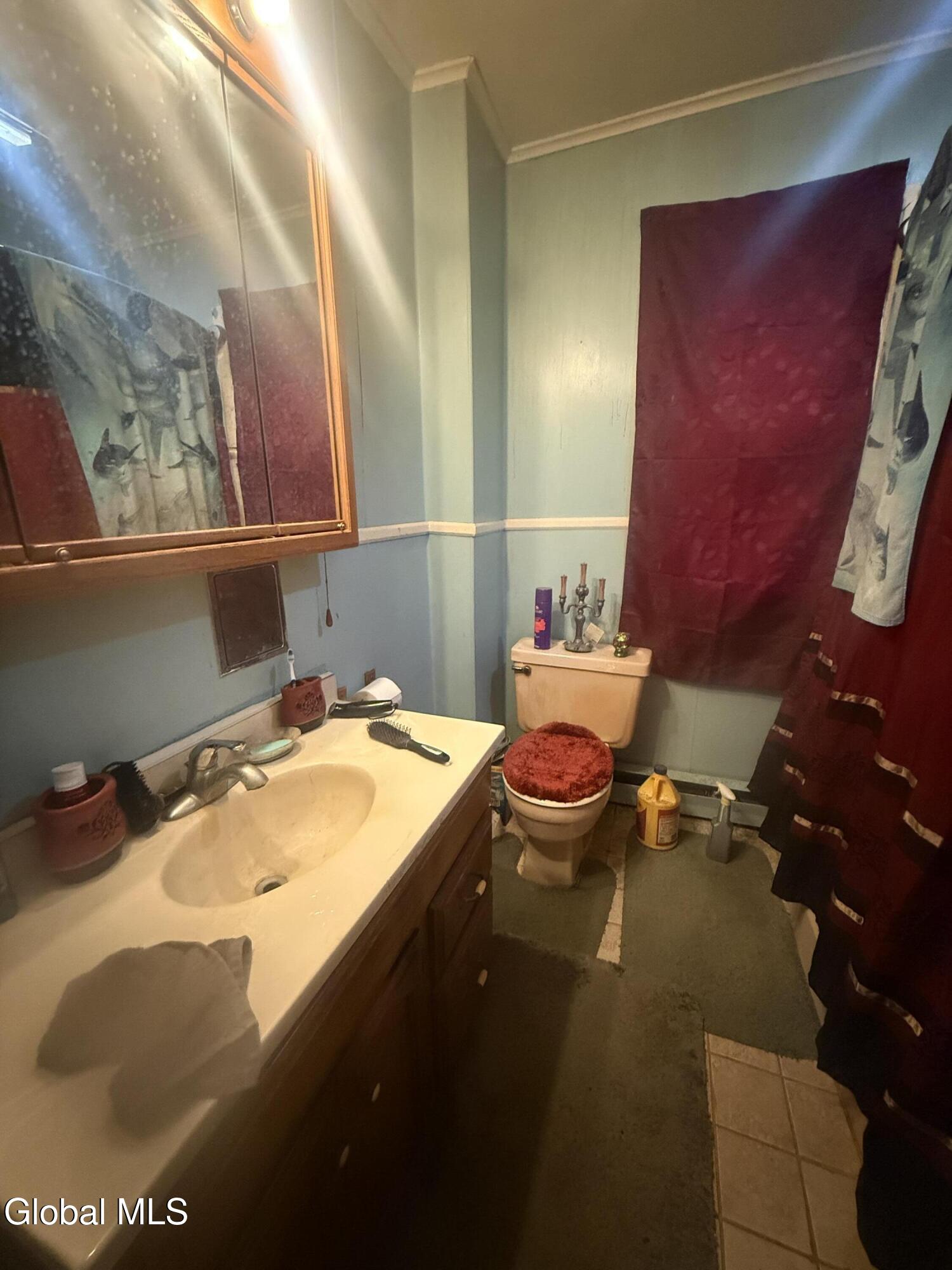 1741 Avenue H Schenectady NY 12304