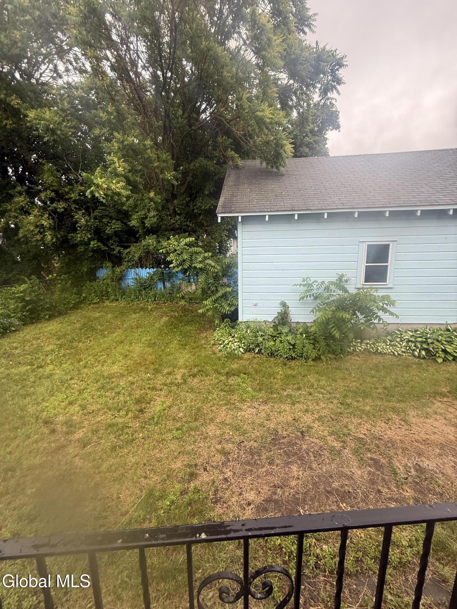 1741 Avenue H Schenectady NY 12304