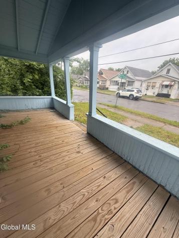 1741 Avenue H Schenectady NY 12304
