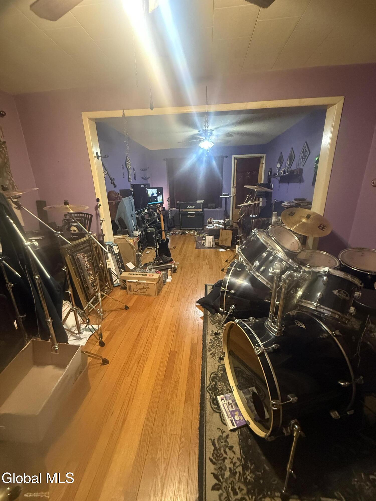 1741 Avenue H Schenectady NY 12304