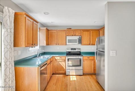 25B Mapleridge Avenue Halfmoon NY 12065