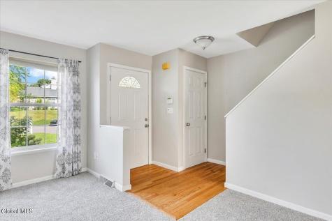 25B Mapleridge Avenue Halfmoon NY 12065