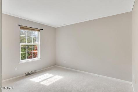 25B Mapleridge Avenue Halfmoon NY 12065