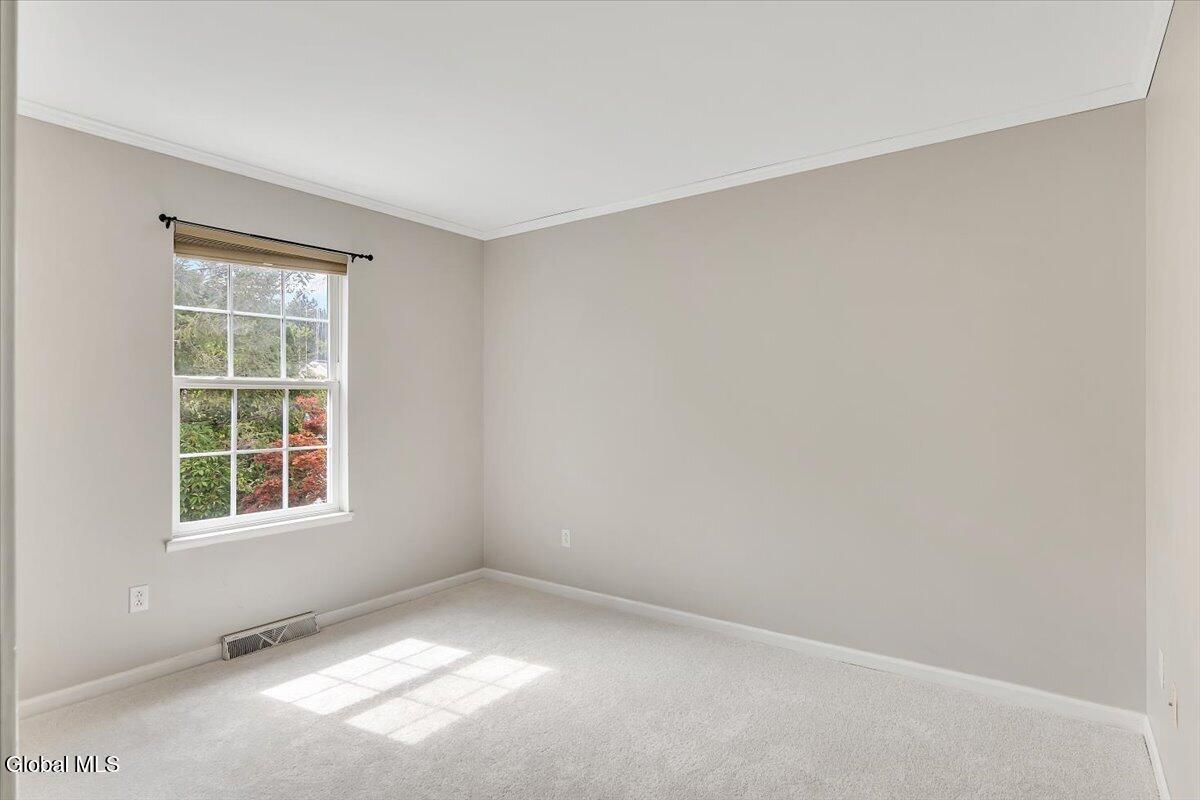 25B Mapleridge Avenue Halfmoon NY 12065