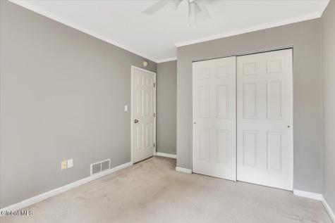 25B Mapleridge Avenue Halfmoon NY 12065