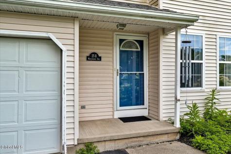 25B Mapleridge Avenue Halfmoon NY 12065