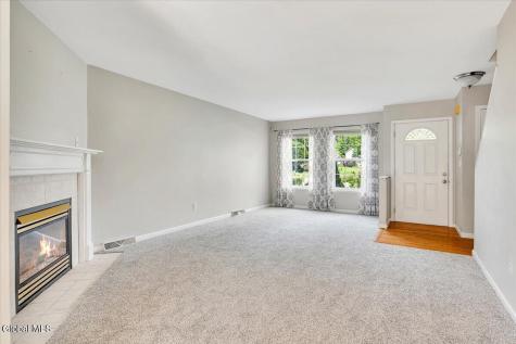 25B Mapleridge Avenue Halfmoon NY 12065
