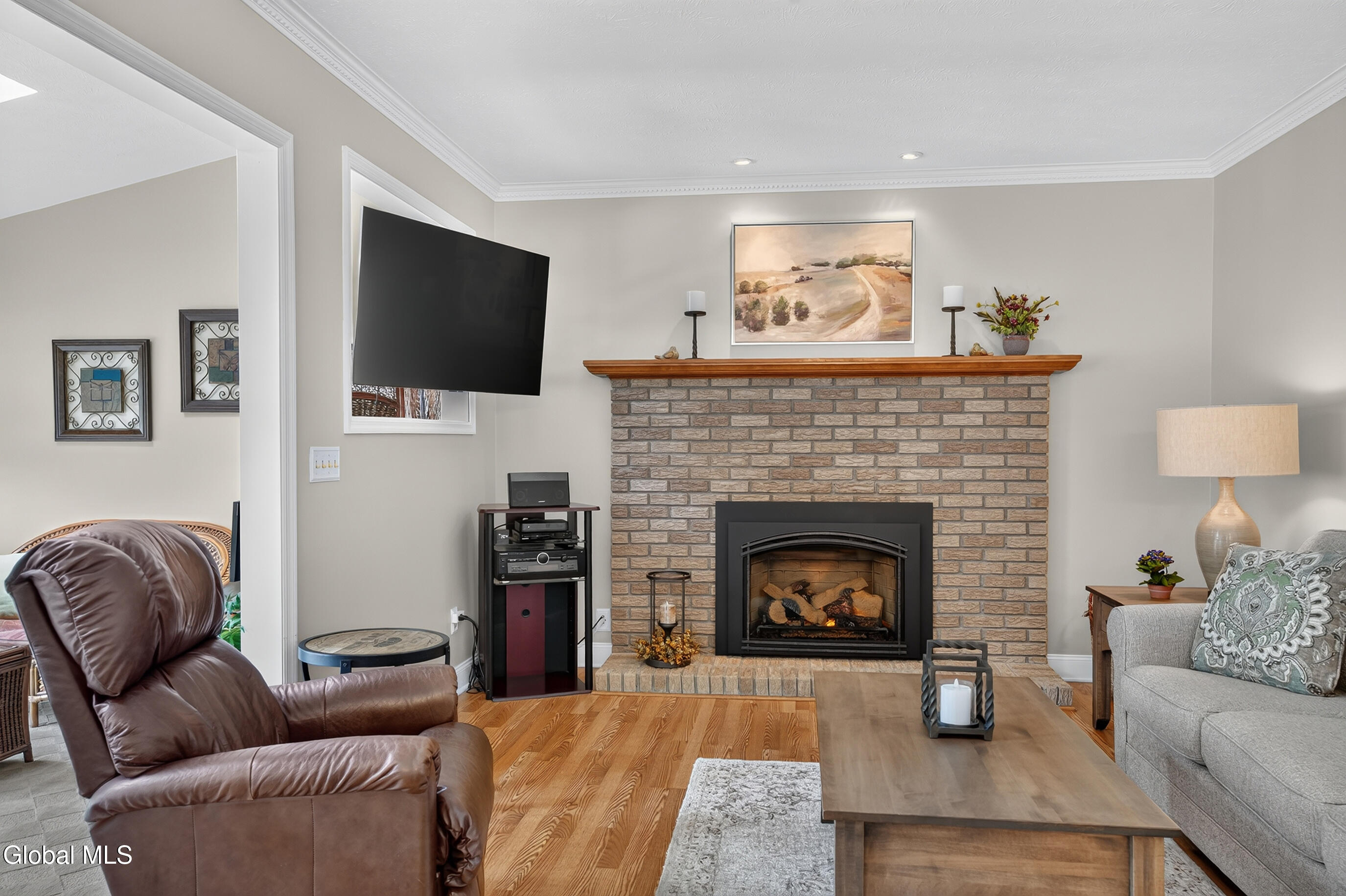13 Berkshire Drive Colonie NY 12205