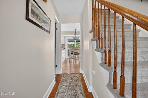 13 Berkshire Drive Colonie NY 12205