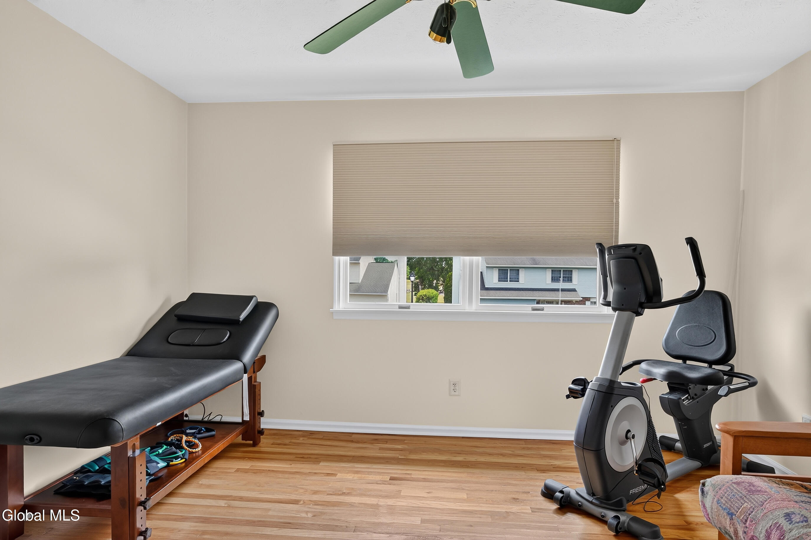 13 Berkshire Drive Colonie NY 12205