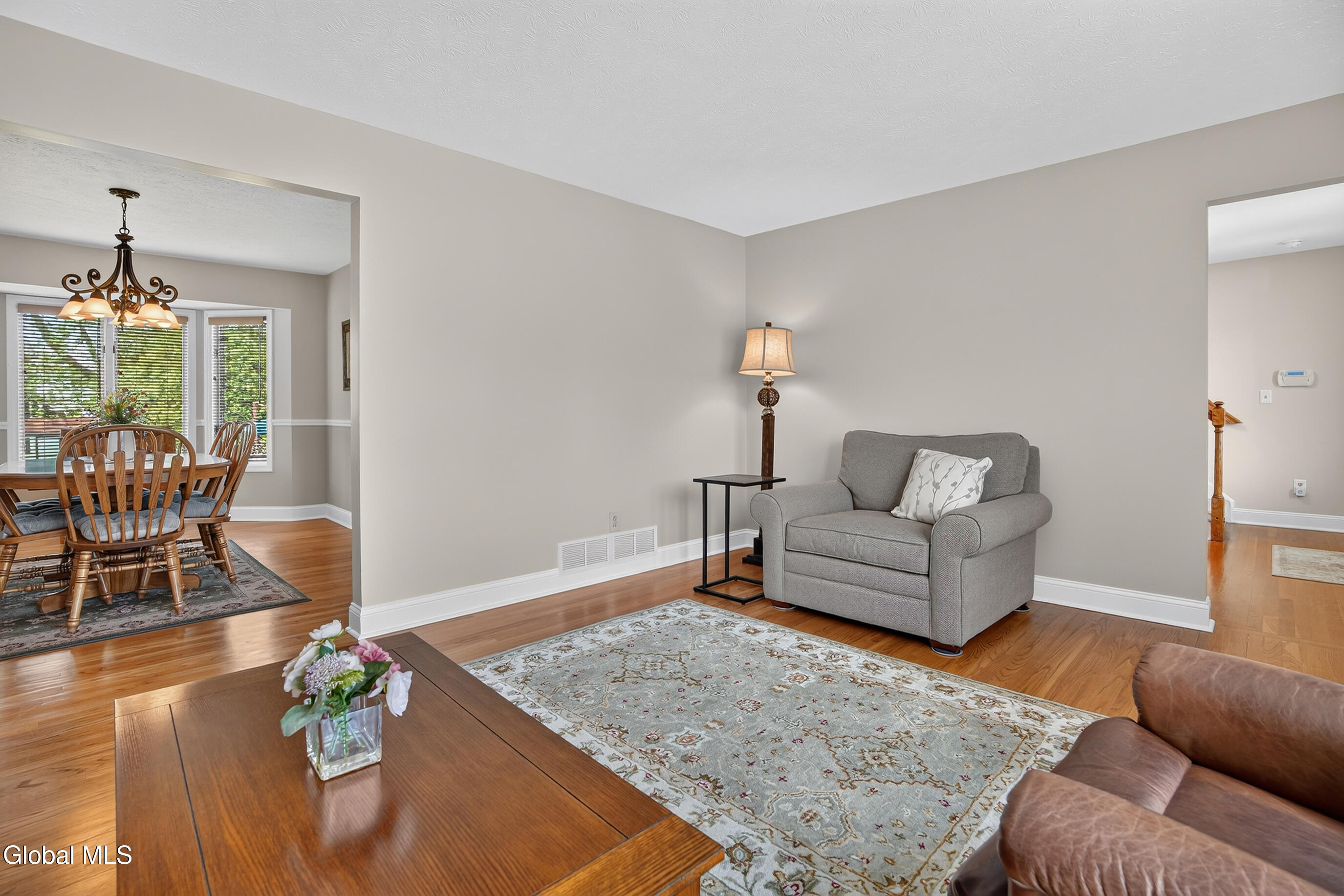 13 Berkshire Drive Colonie NY 12205