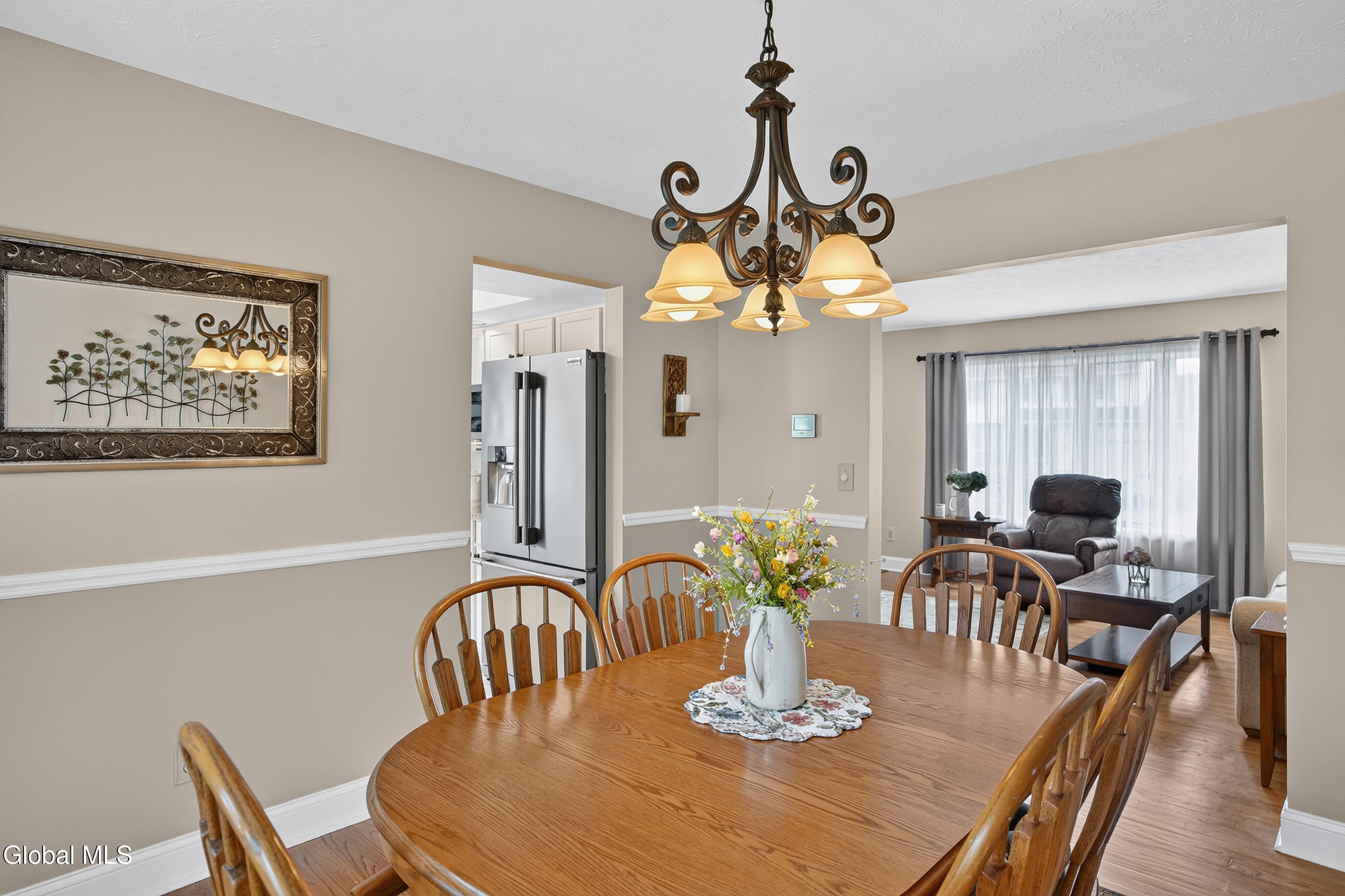 13 Berkshire Drive Colonie NY 12205