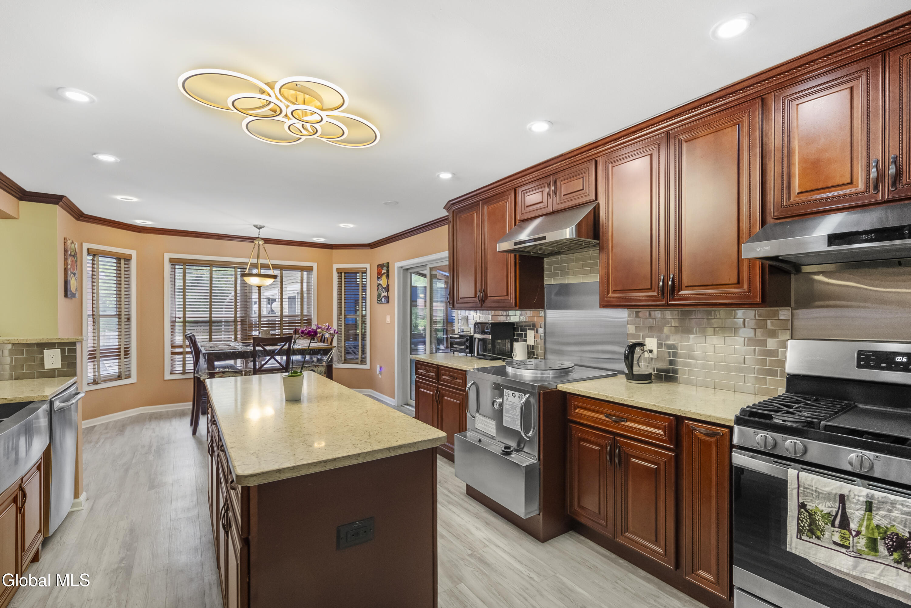257 Longhouse Lane Slingerlands NY 12159