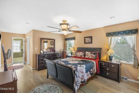 257 Longhouse Lane Slingerlands NY 12159