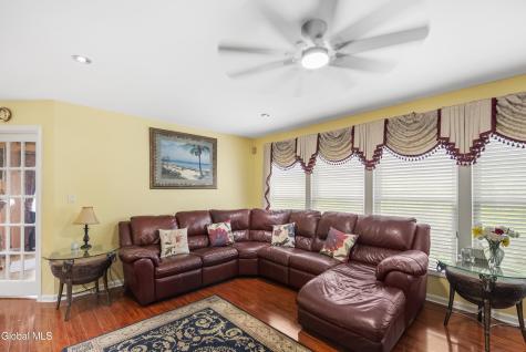 257 Longhouse Lane Slingerlands NY 12159