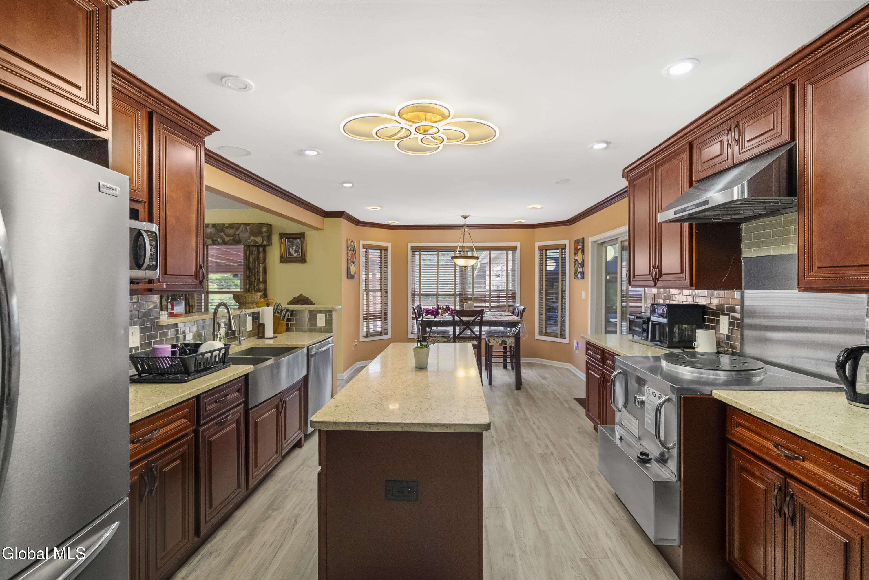 257 Longhouse Lane Slingerlands NY 12159
