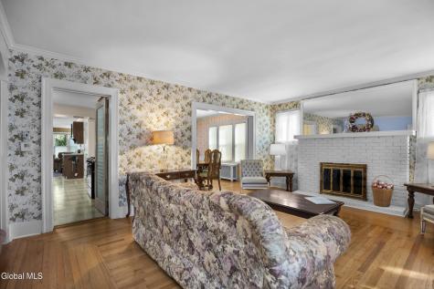 820 Central Parkway Schenectady NY 12309