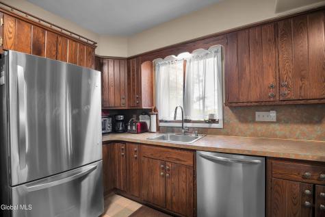 820 Central Parkway Schenectady NY 12309