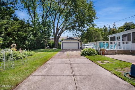 820 Central Parkway Schenectady NY 12309