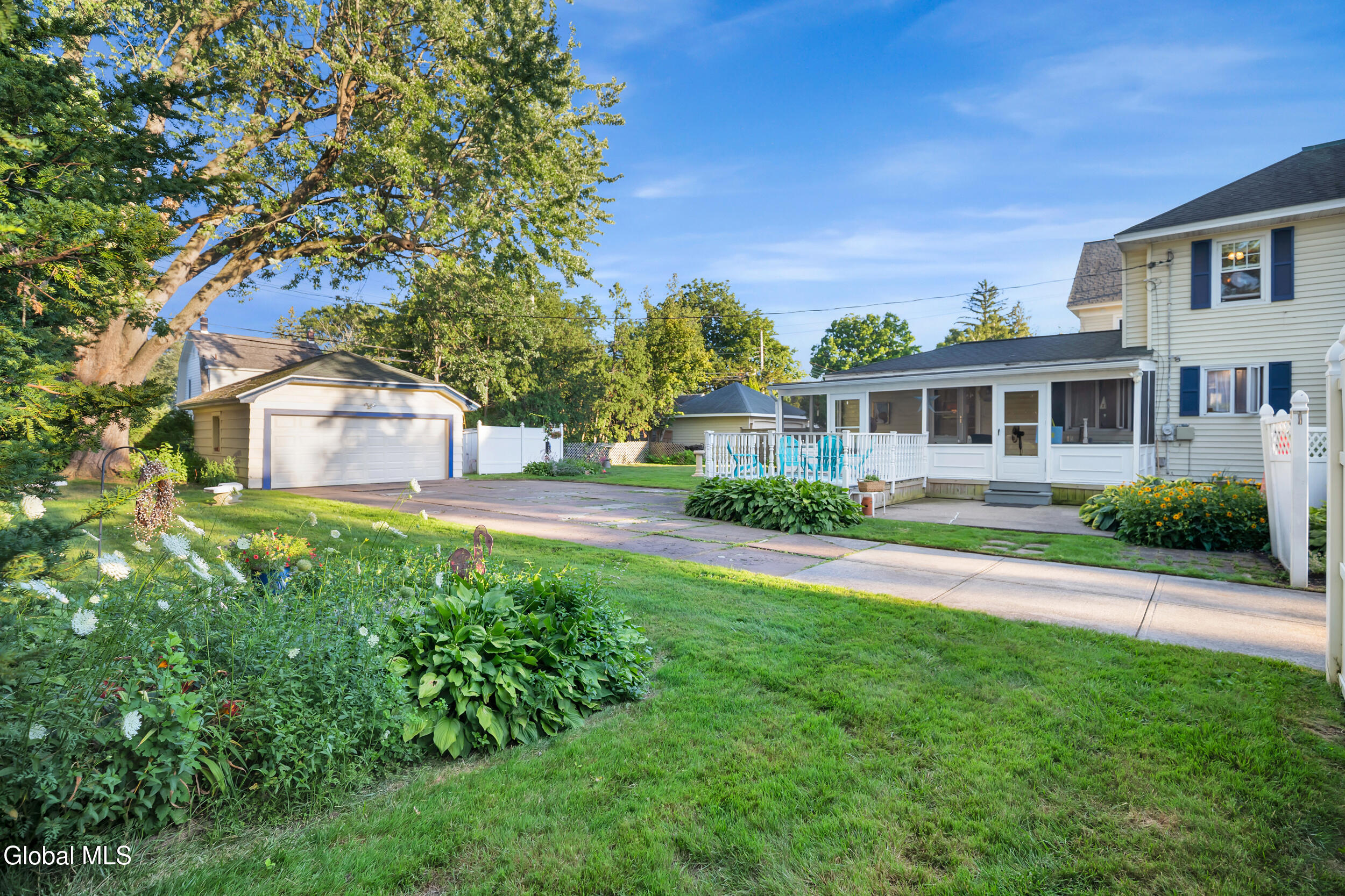 820 Central Parkway Schenectady NY 12309