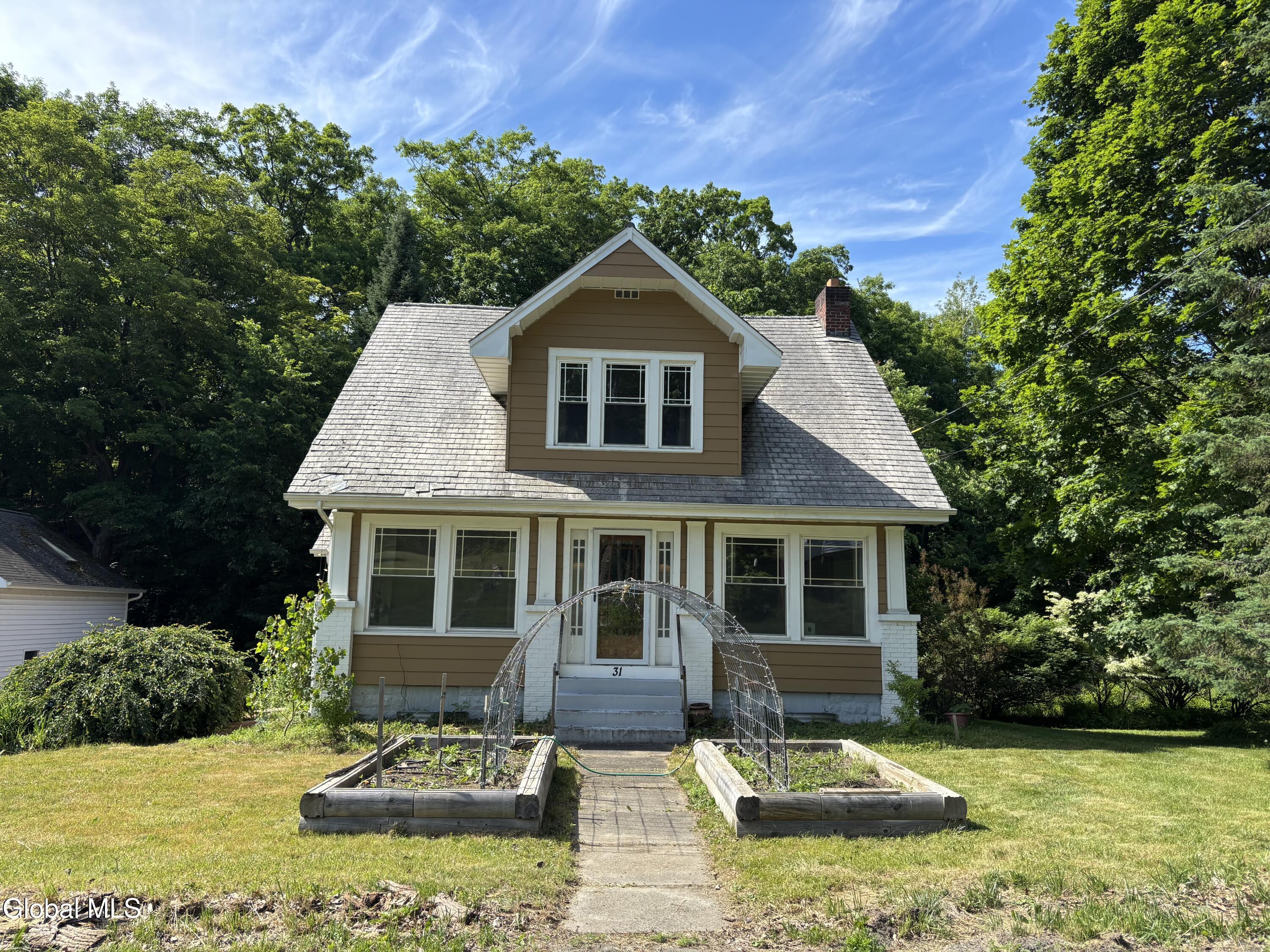 31 Taborton Road Sand Lake NY 12153