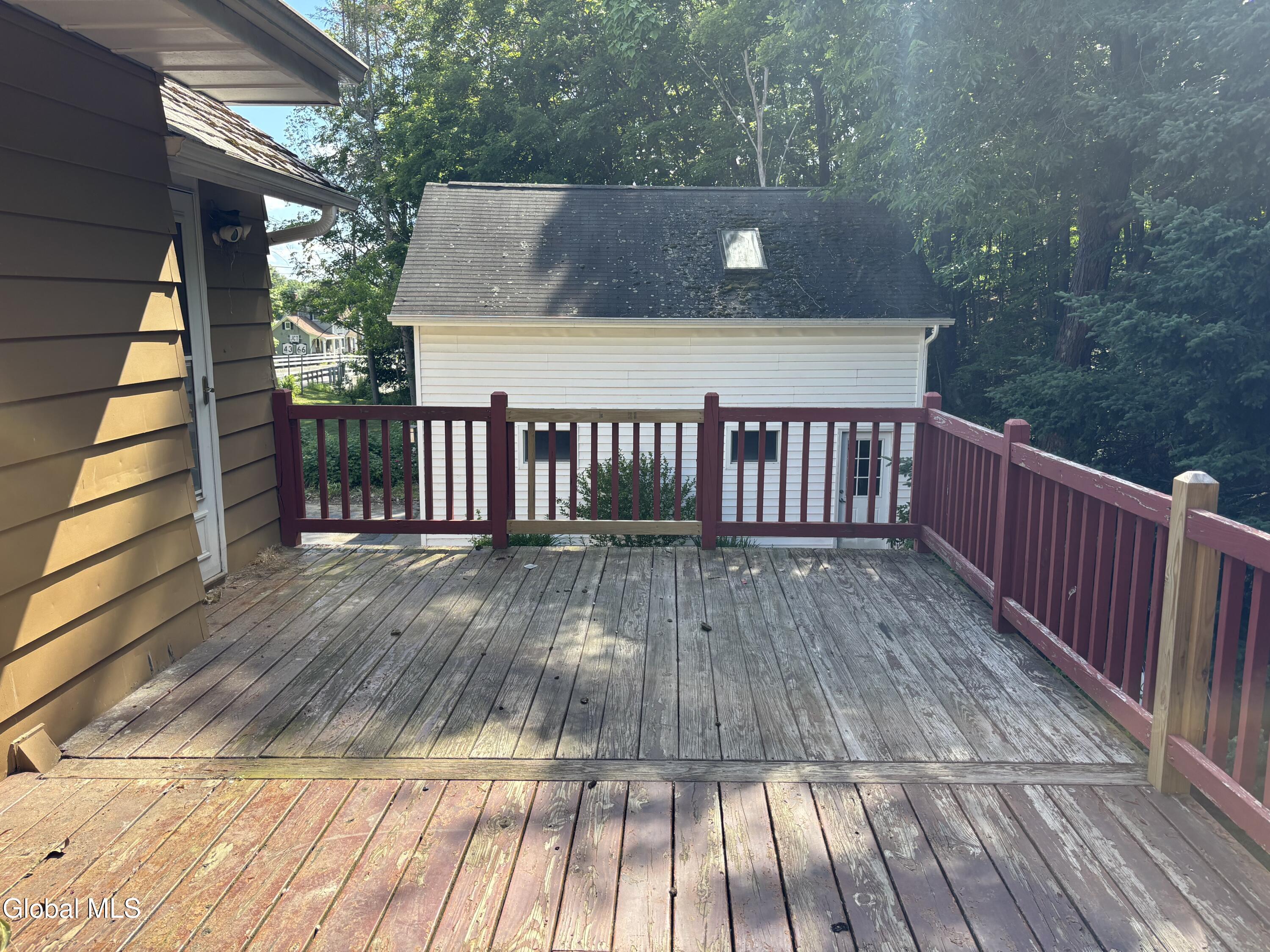 31 Taborton Road Sand Lake NY 12153