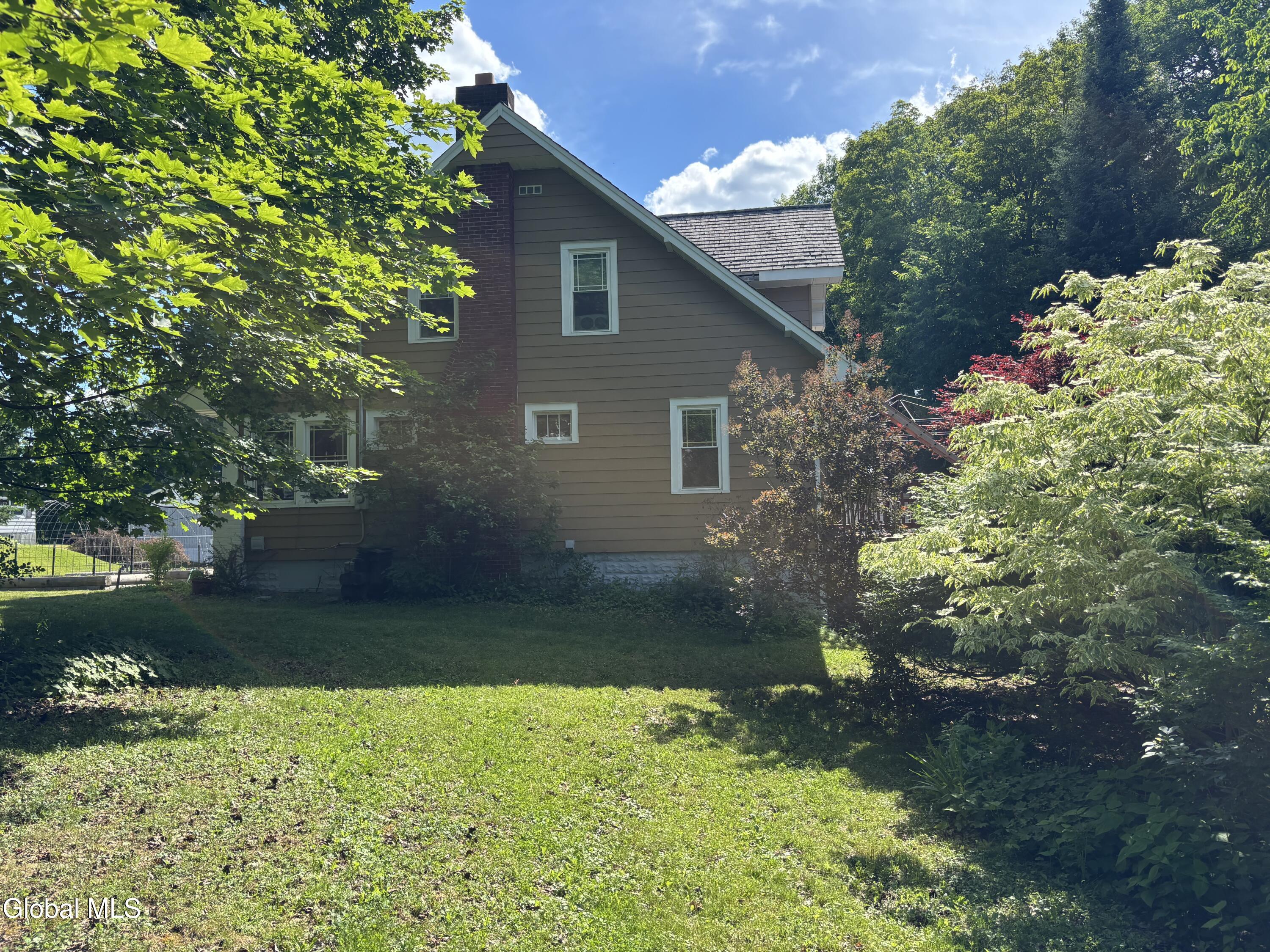 31 Taborton Road Sand Lake NY 12153