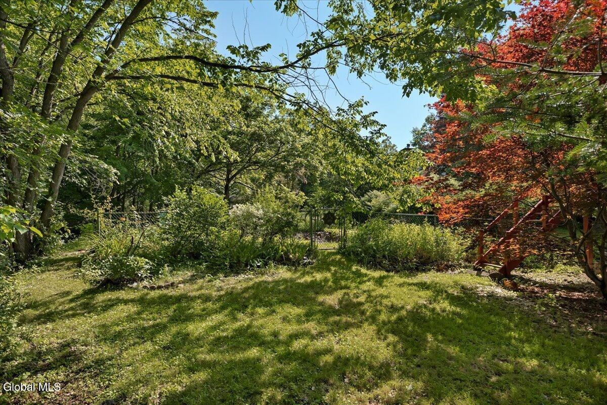 31 Taborton Road Sand Lake NY 12153
