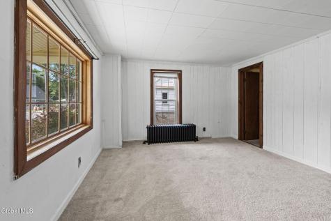 625 Kenwood Avenue Slingerlands NY 12054