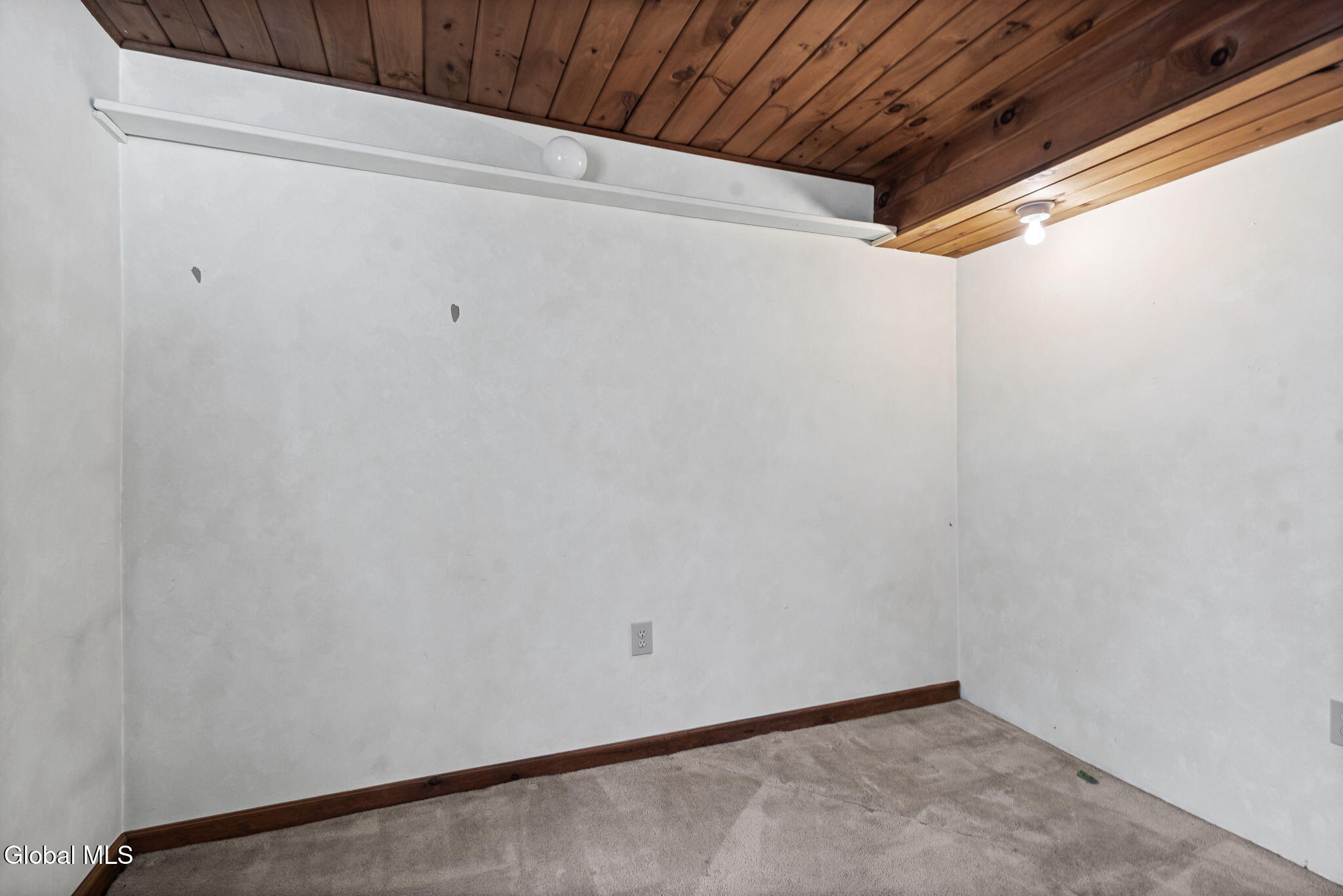 625 Kenwood Avenue Slingerlands NY 12054