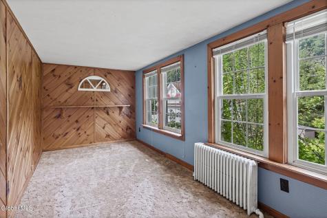 625 Kenwood Avenue Slingerlands NY 12054