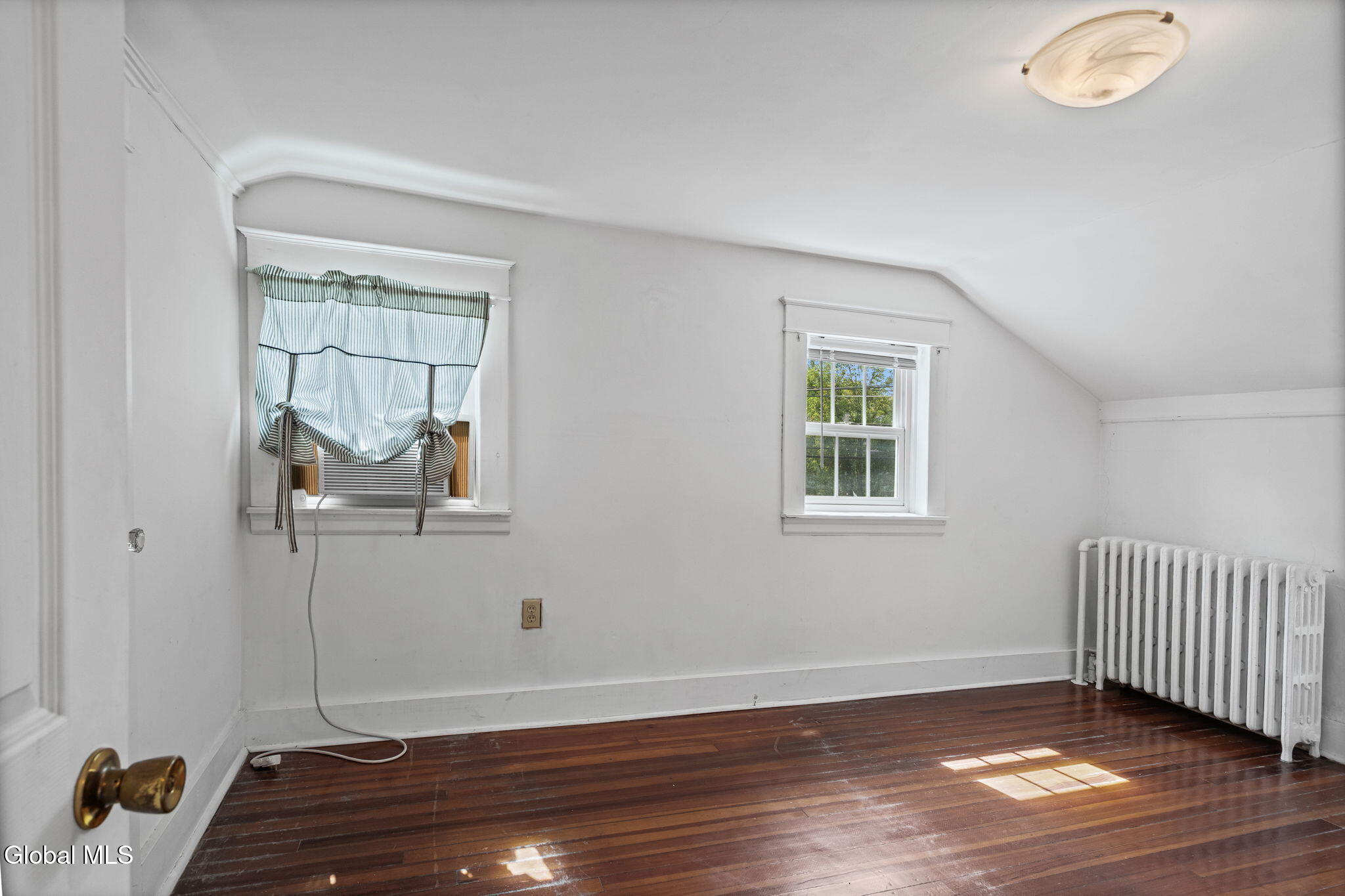625 Kenwood Avenue Slingerlands NY 12054