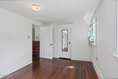 625 Kenwood Avenue Slingerlands NY 12054