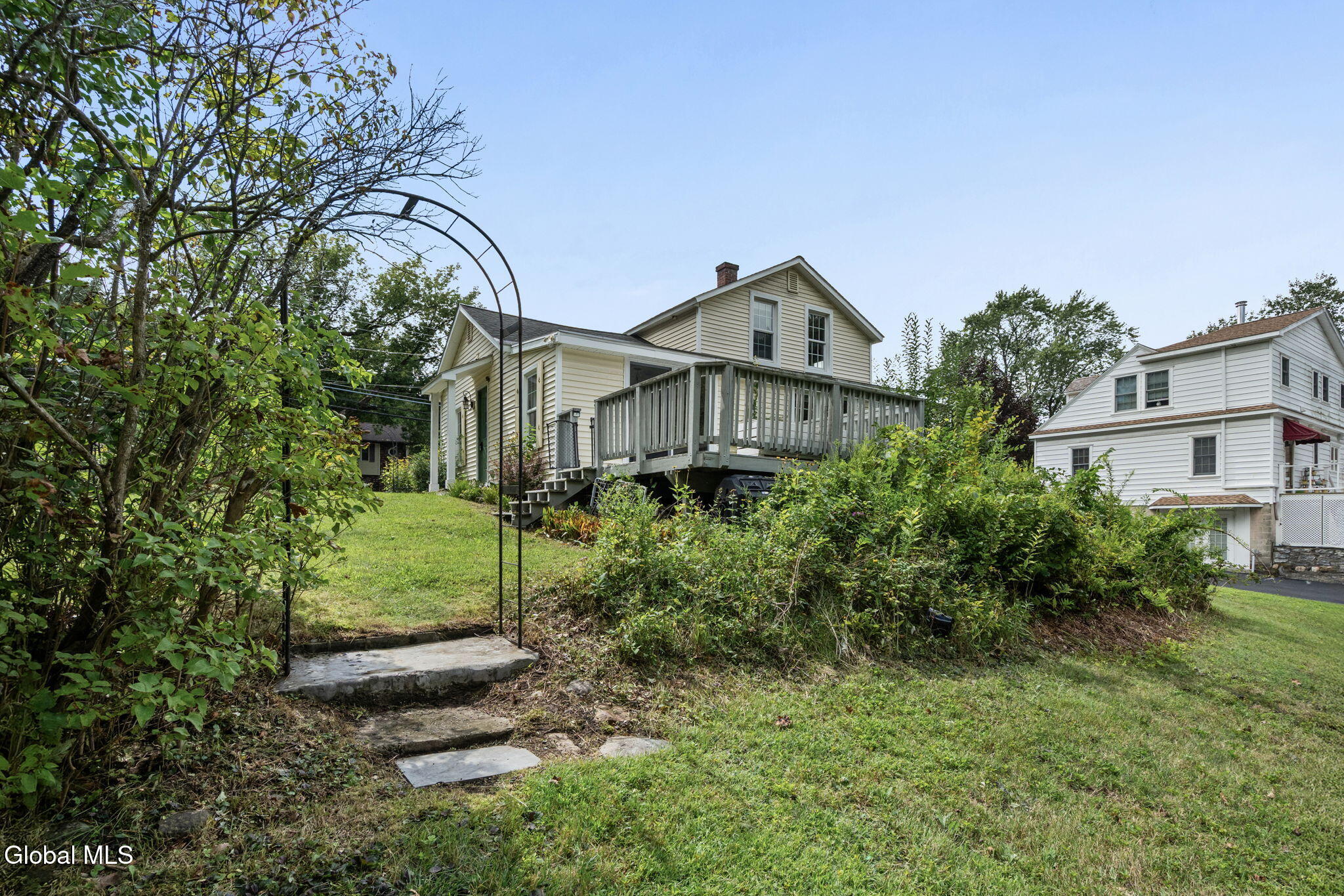625 Kenwood Avenue Slingerlands NY 12054