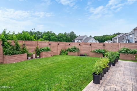 14 Julia Rose Court Glenmont NY 12077
