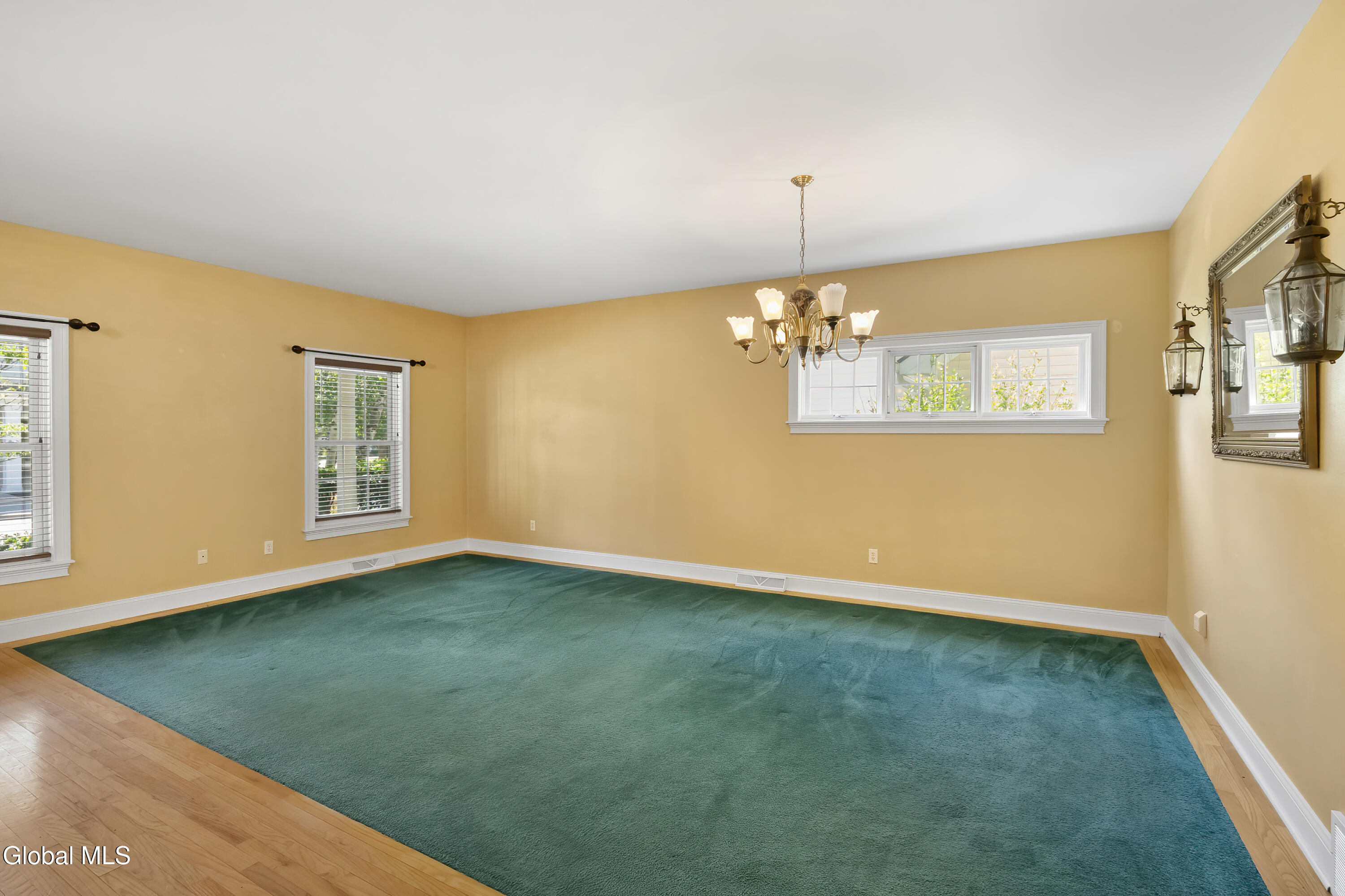 11 Thoroughbred Drive Saratoga Springs NY 12866