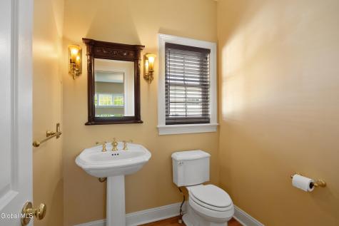 11 Thoroughbred Drive Saratoga Springs NY 12866