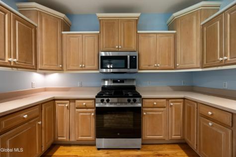 11 Thoroughbred Drive Saratoga Springs NY 12866