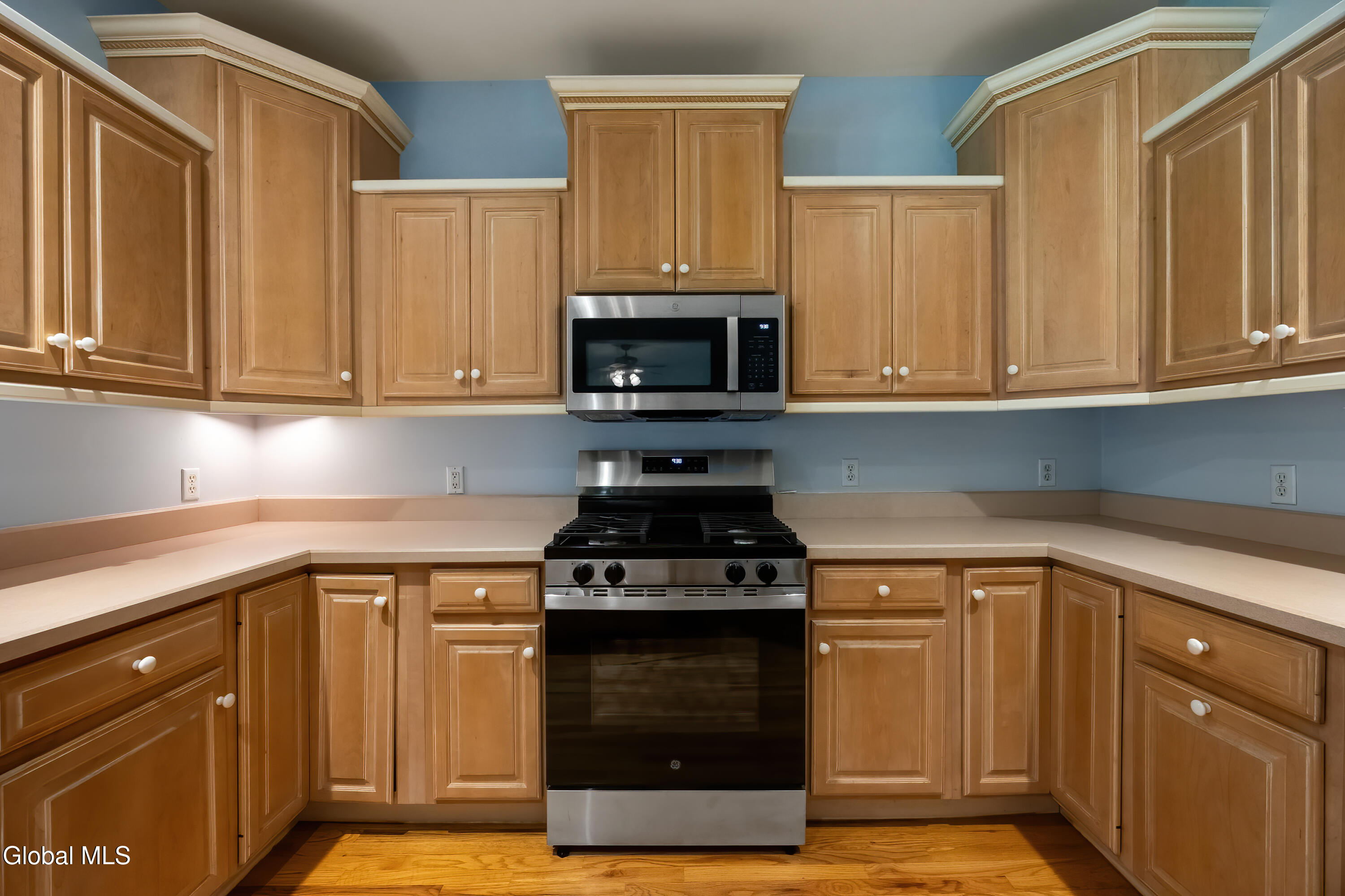 11 Thoroughbred Drive Saratoga Springs NY 12866