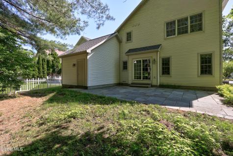 11 Thoroughbred Drive Saratoga Springs NY 12866
